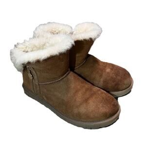 UGG Bailey Zip Mini Ankle Boot US 8 EU 39